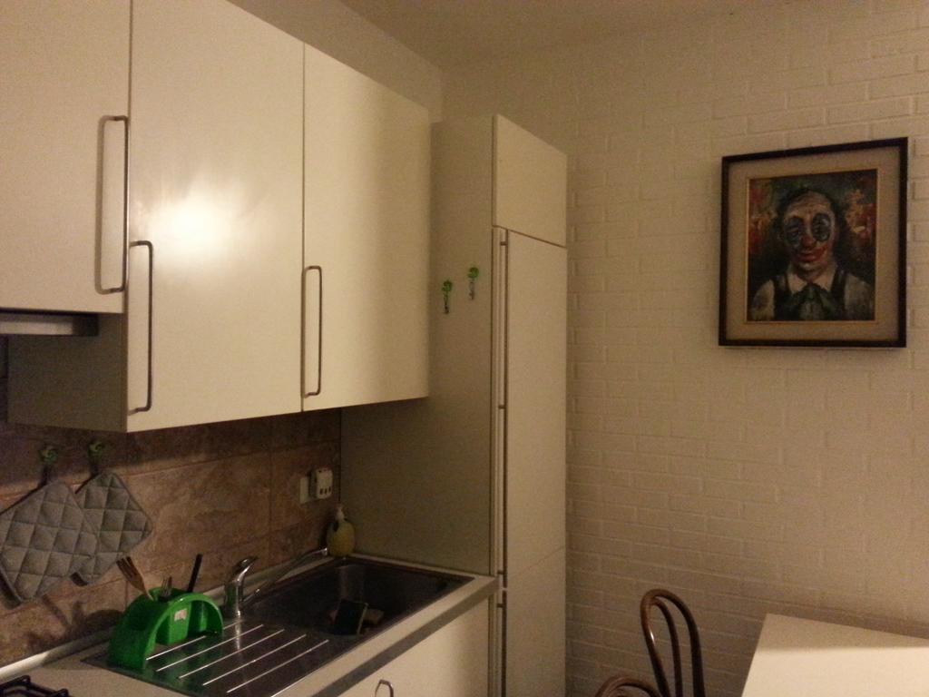 La Cueva Appartement Ancona Kamer foto